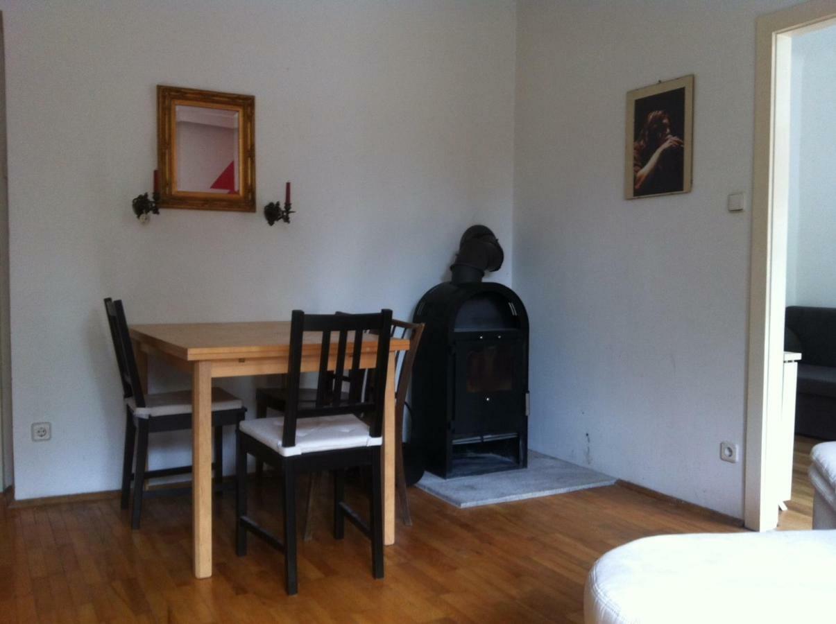 Apartment Cosy Flat Near Schönbrunn